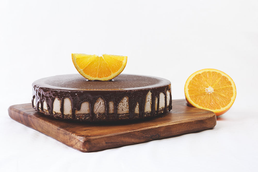 Chocolate Orange Cheesecake with cut oranges